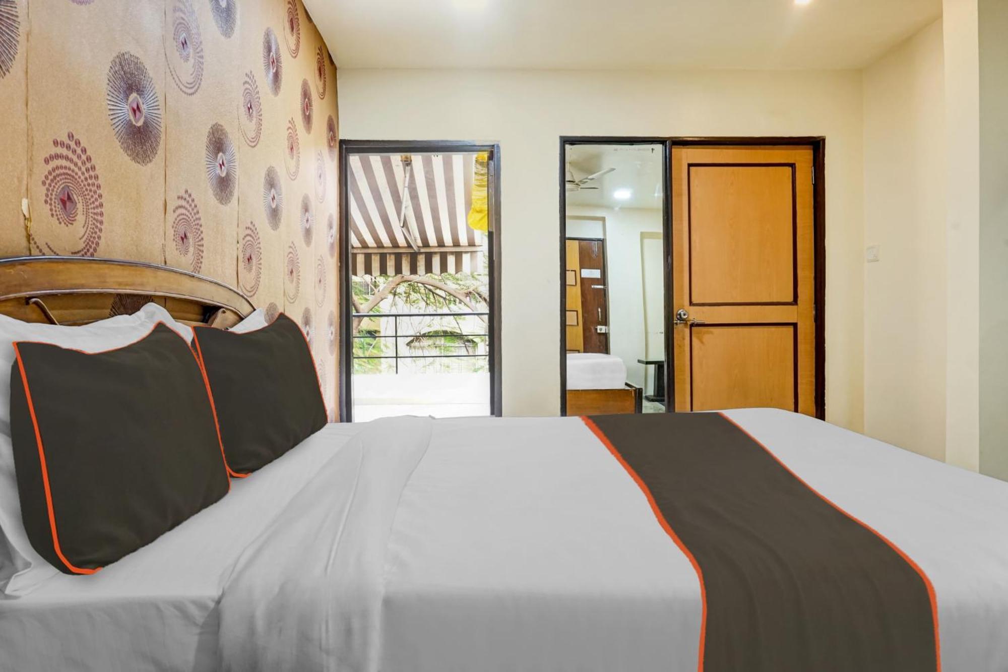 Hotel Galaxy Residency Kalyani Nagar Πούνε Εξωτερικό φωτογραφία